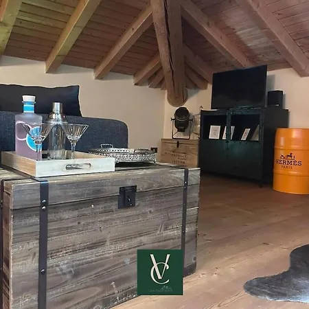 Attico Monolocale Boutique Appartement Isola di Fondra